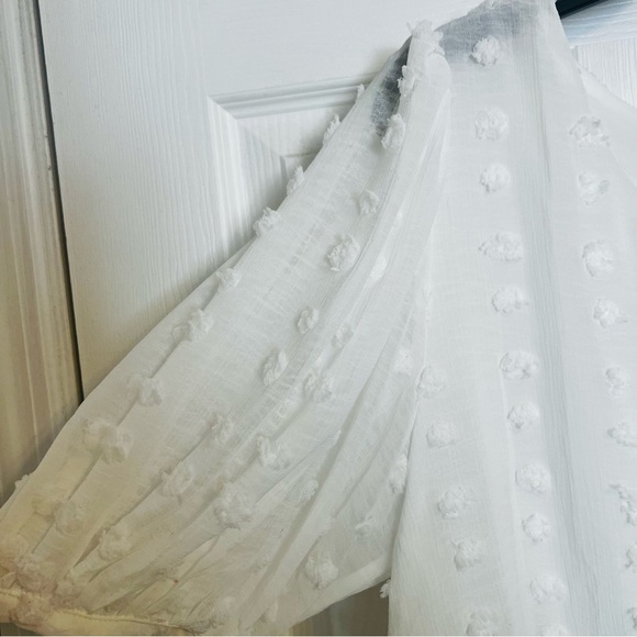 KORI | white puff sleeve blouse - Picture 3 of 4